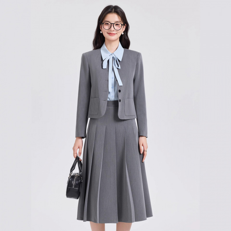Gray Short Suit Set for Women  - огляд і ціна Women Formal Wear Interview